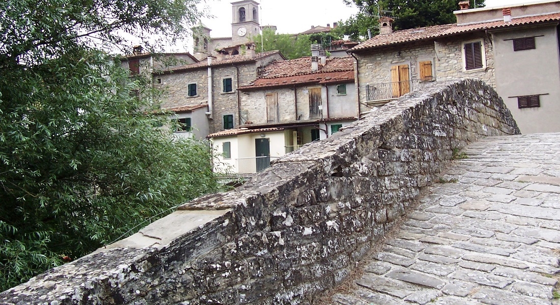 In bilico tra Romagna e Toscana: Portico e San Benedetto in Alpe